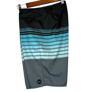 O'NEILL Surf Board Shorts in Black, Blues, and Gray Men's 34 Waist